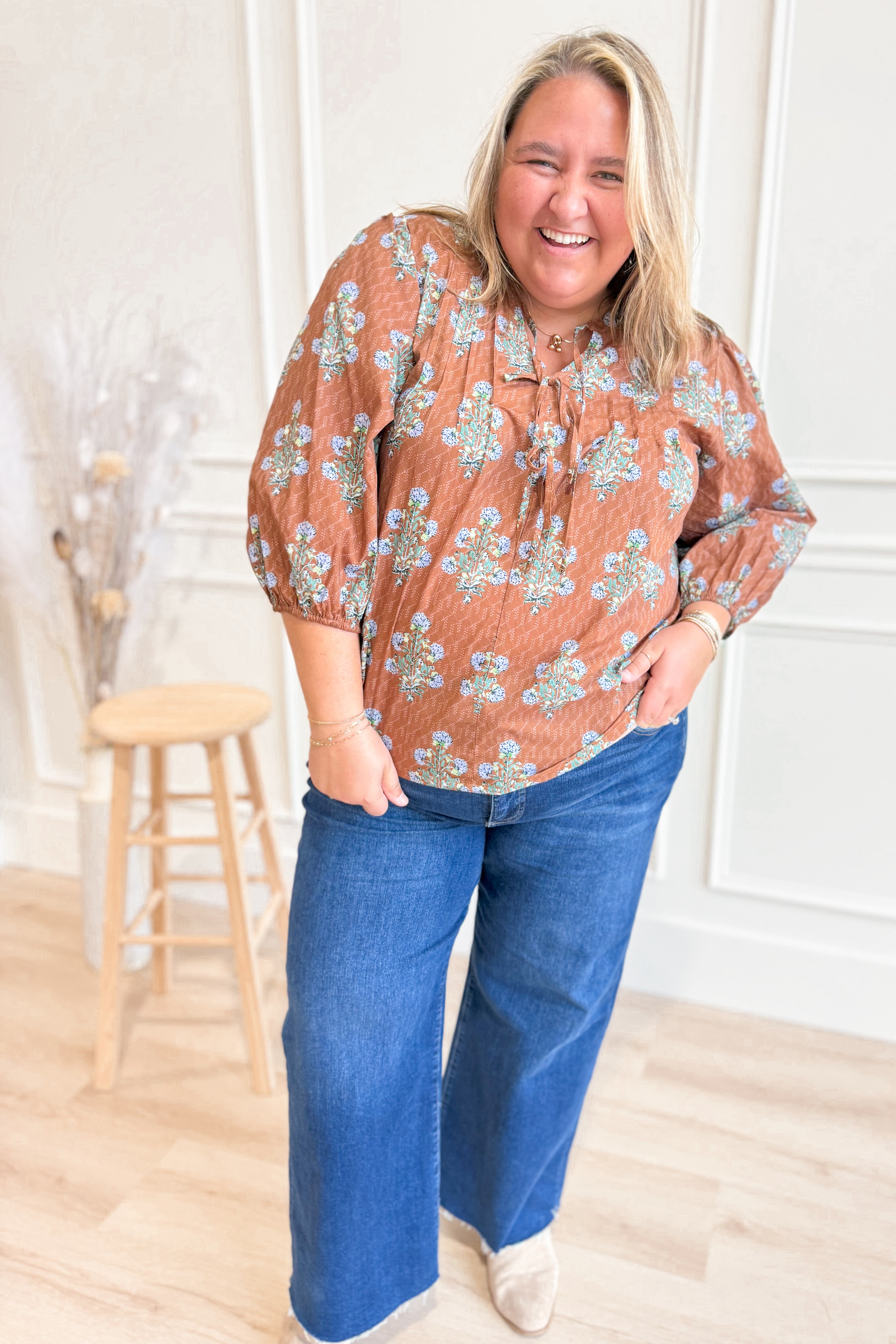 Charlene Mixed Floral Tie Neck Top - Coremarkets