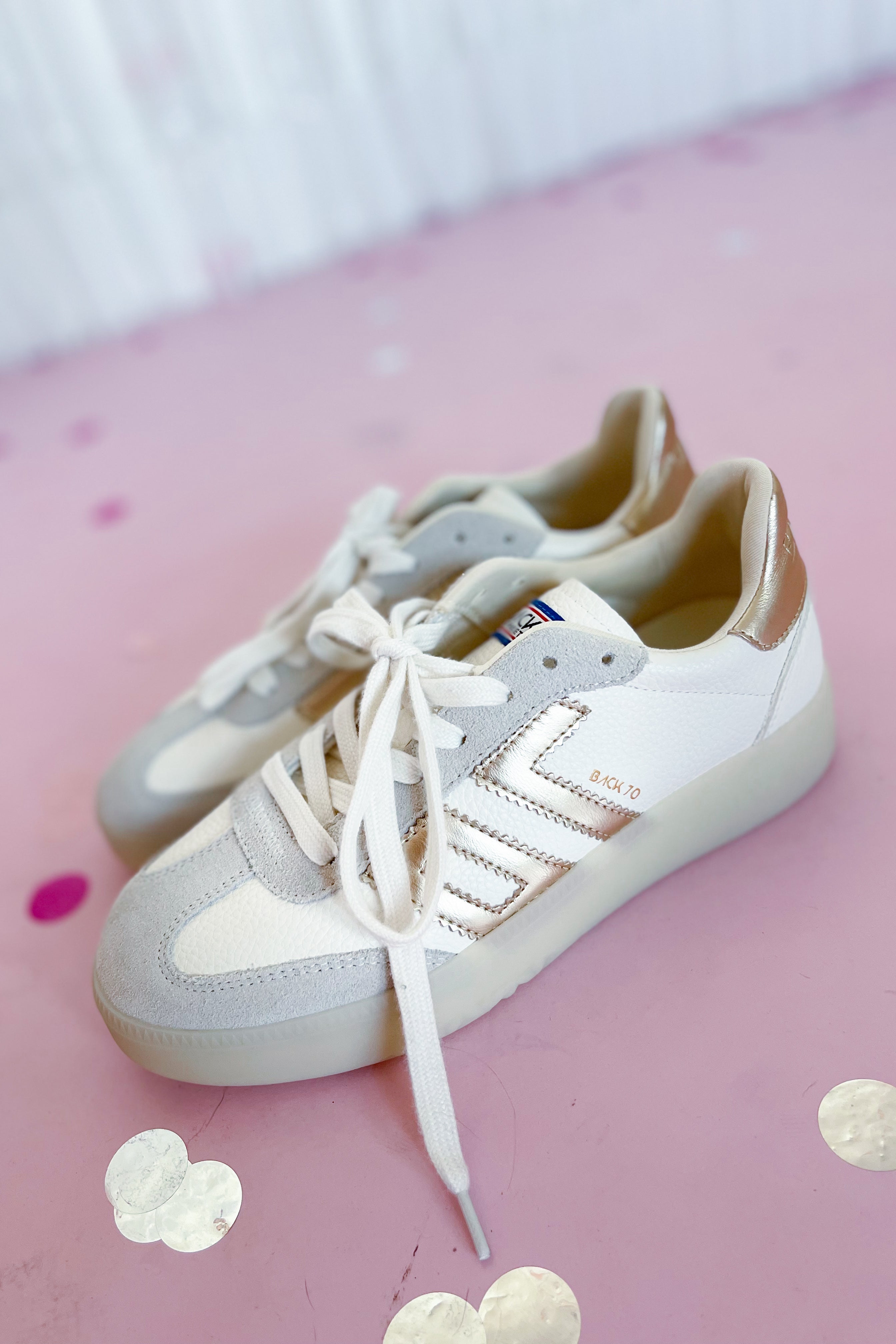 BACK70 Boston 2505 Sneaker in Gold - Coremarkets