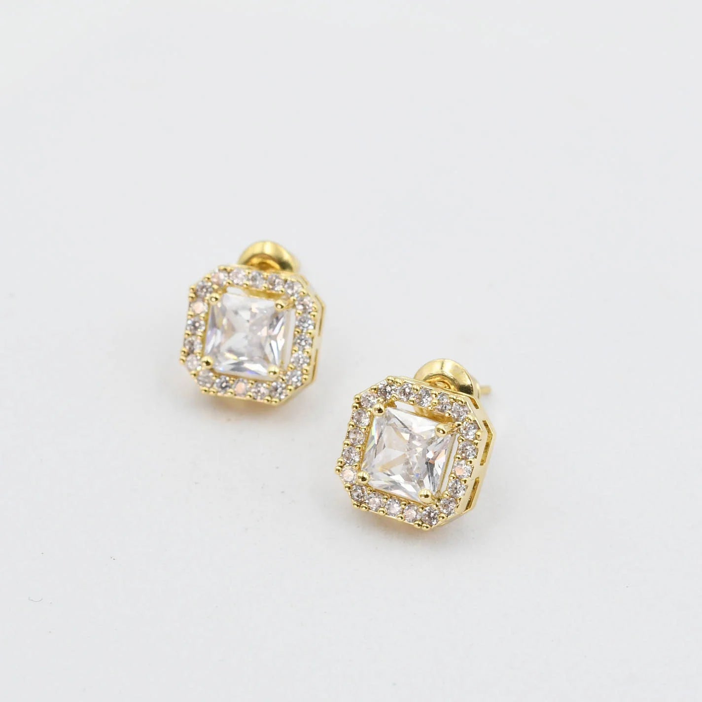 Treasure Jewels Square Gold Stud Earrings - Coremarkets