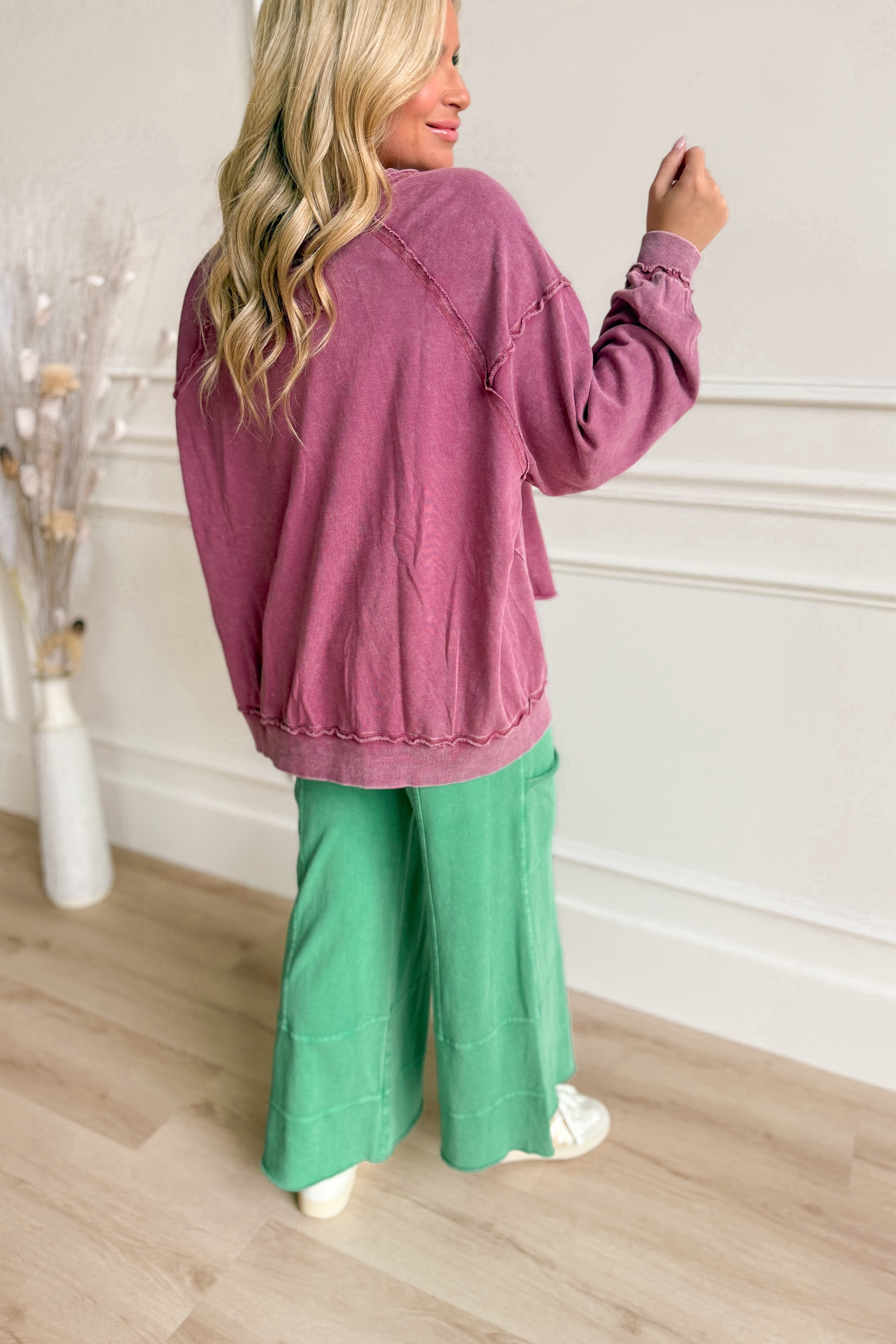 Binny Mineral Washed Peace Sign Pullover - Coremarkets