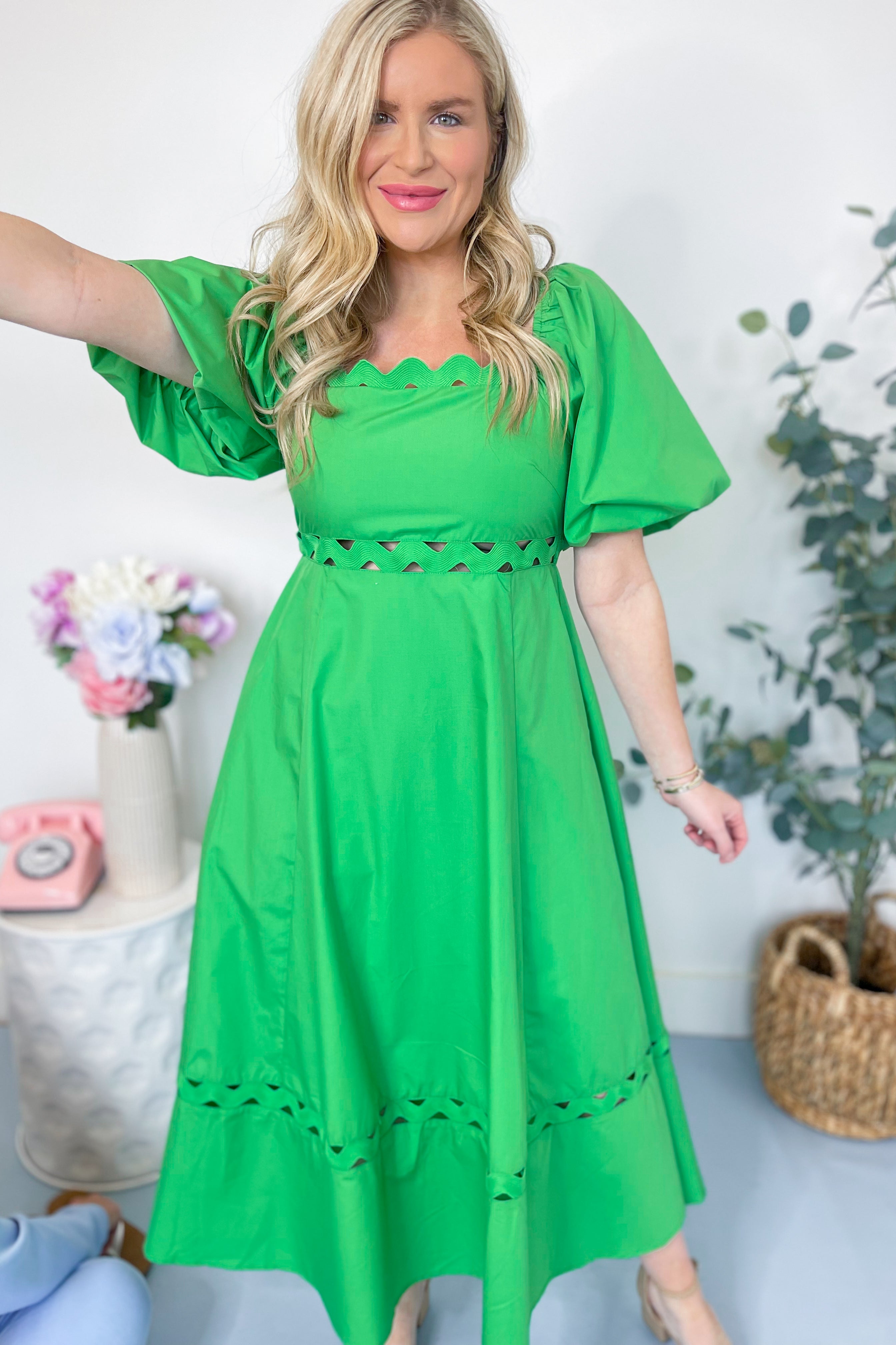 Brennley Puff Sleeve Ric Rac Trim Midi Dress - Coremarkets
