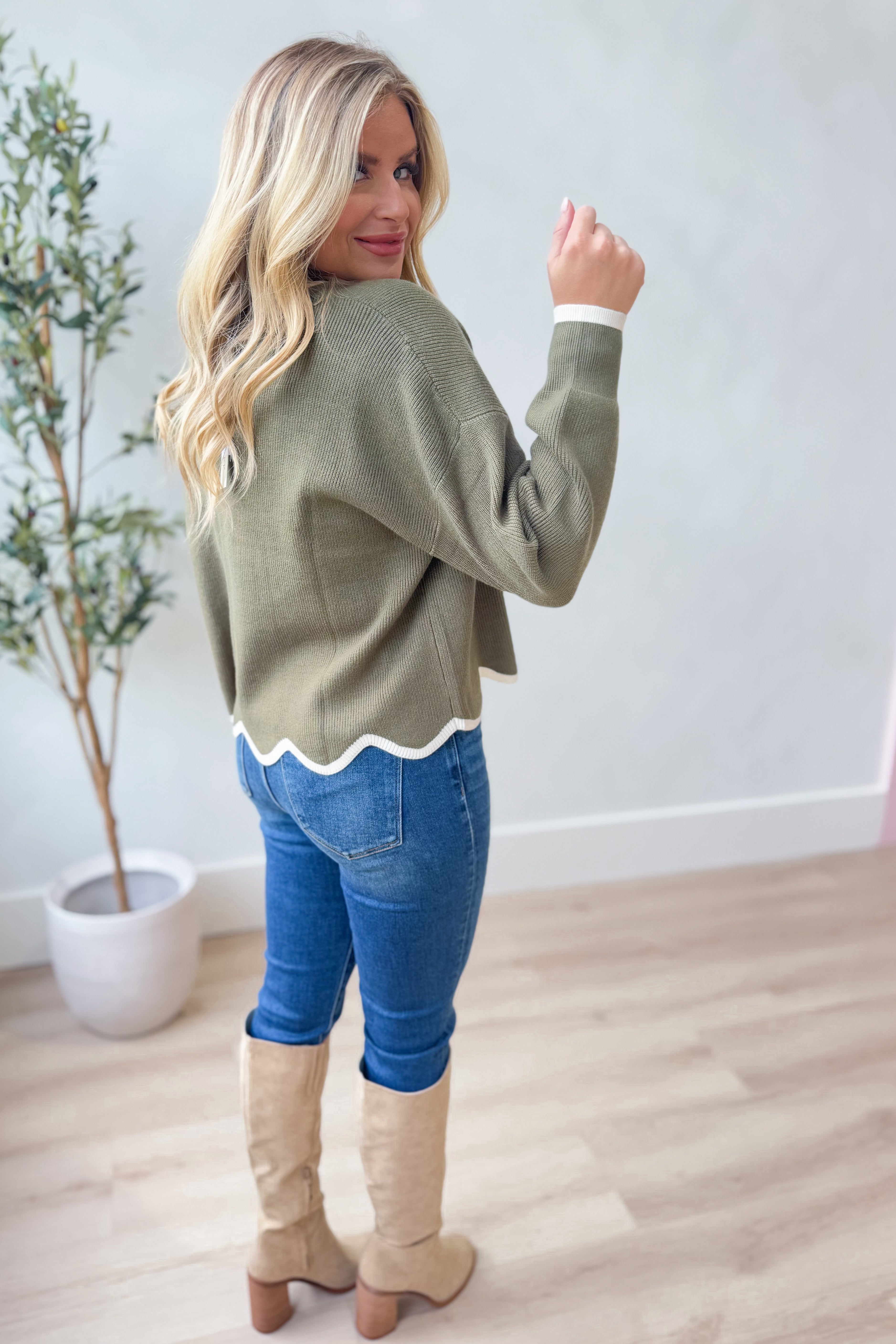 Gracie Long Sleeve Scallop Hem Sweater - Coremarkets