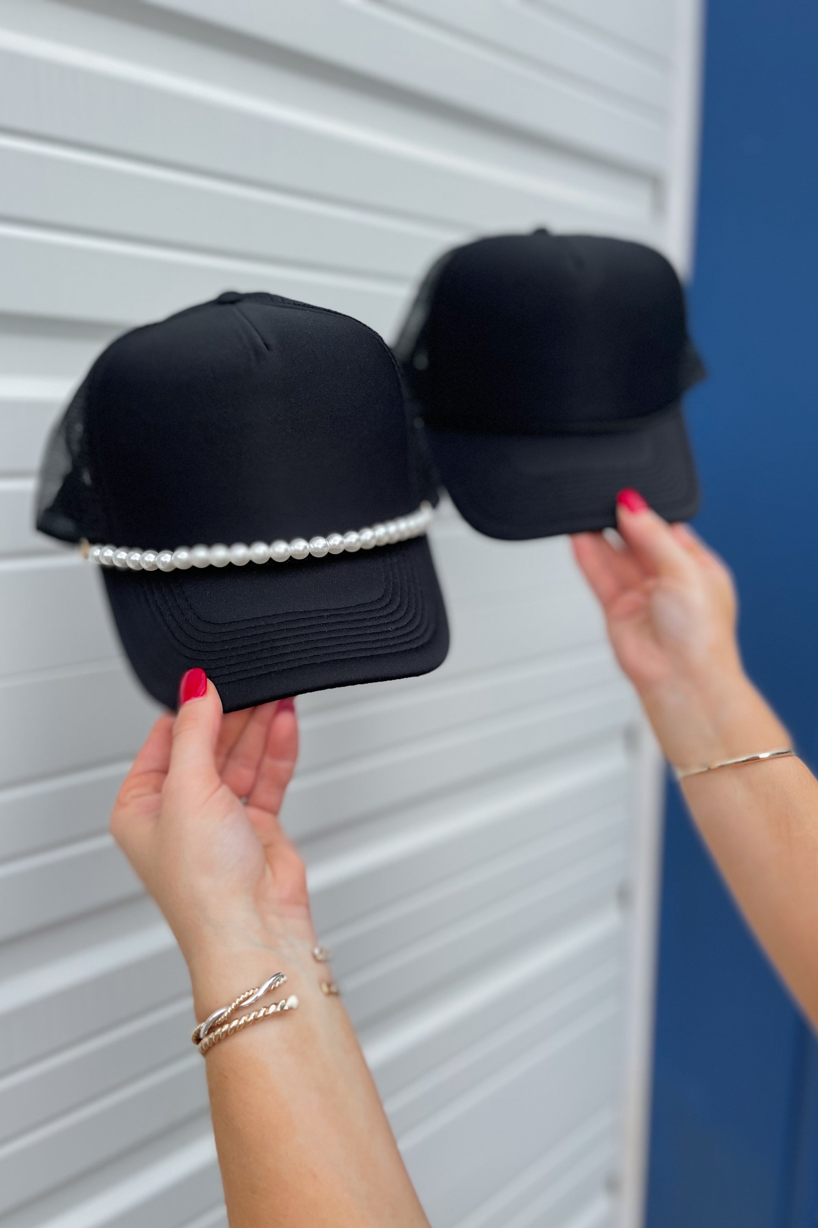 Rossie Trucker Hats (with or without Pearls Chains) - Coremarkets