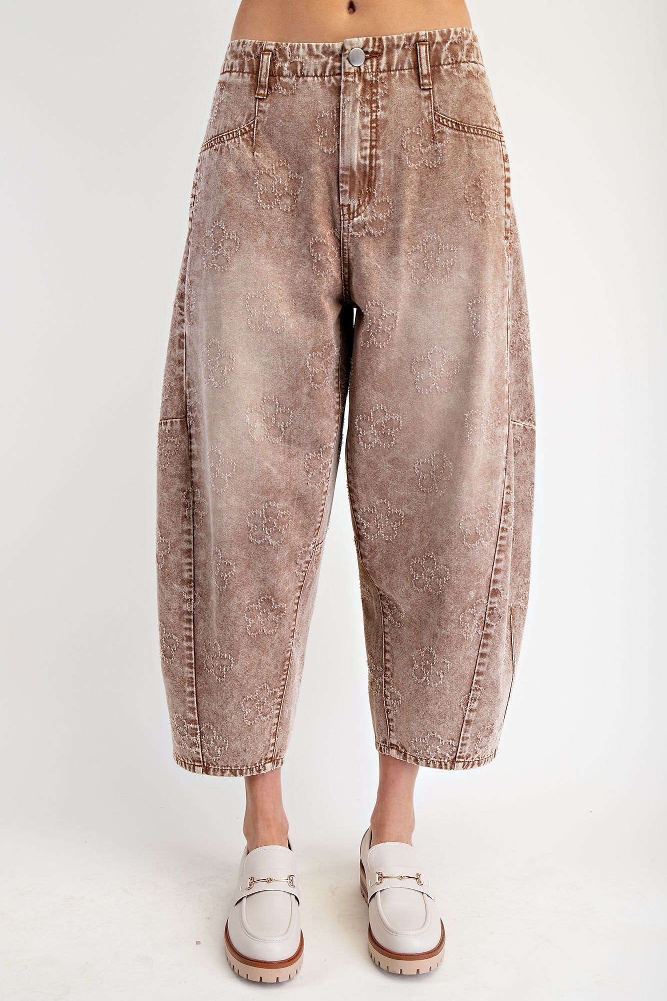 Elle Mineral Wash Flower Embroidered Barrel Jean - Coremarkets