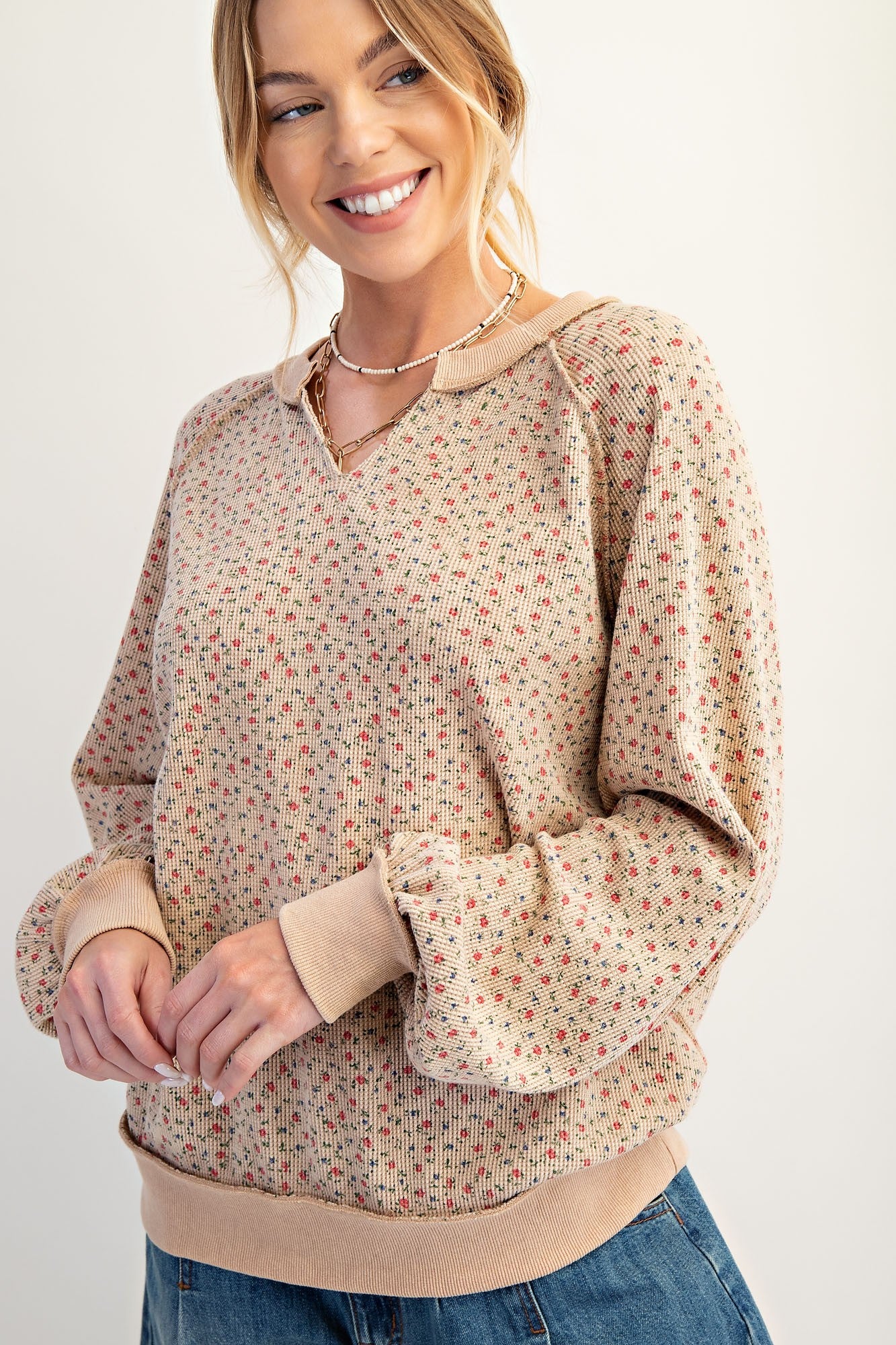 Addy Textured Floral Raglan Sleeve Top - Coremarkets