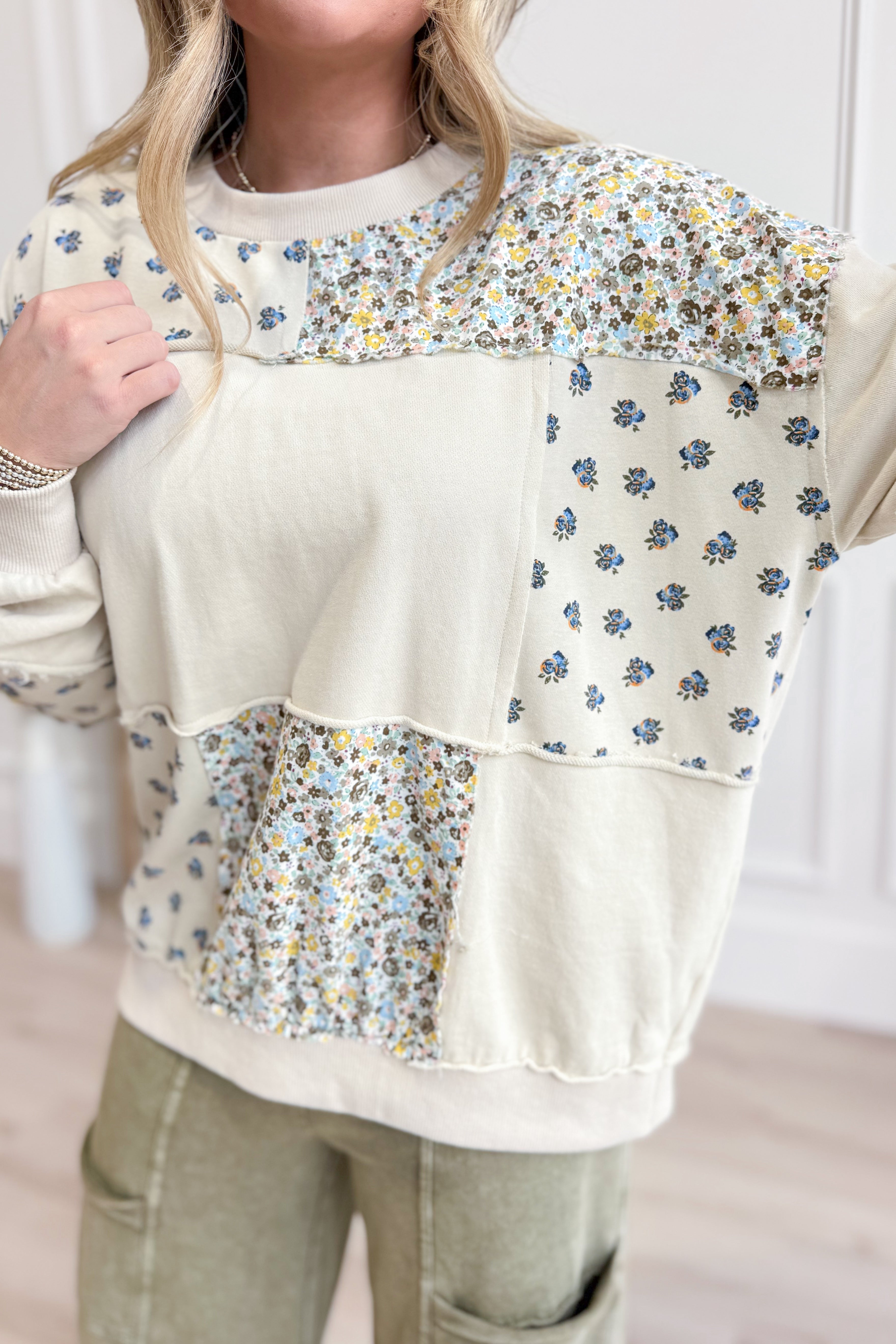 Faith Mixed Pattern Exposed Seam Pullover - Coremarkets