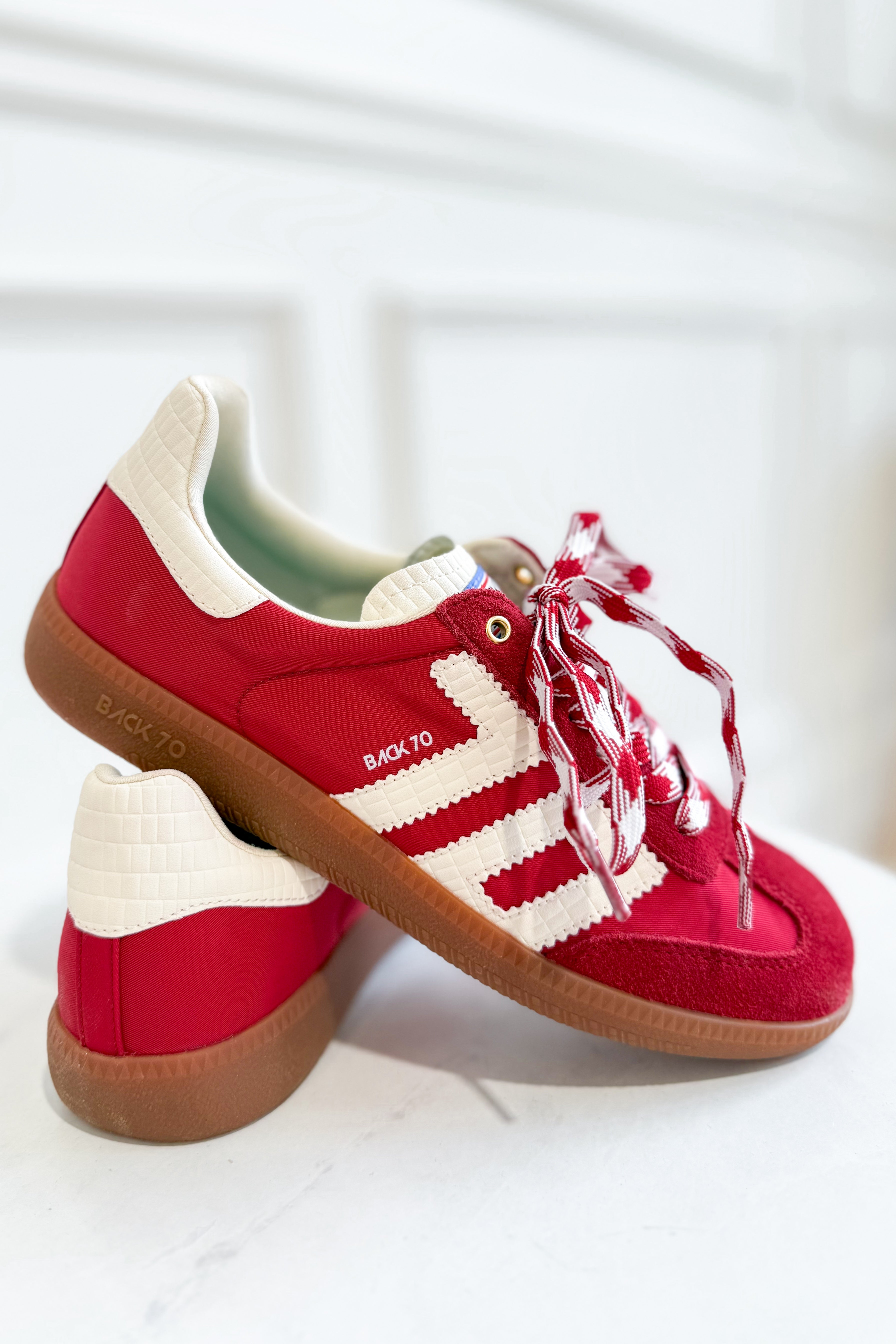 BACK70 Ghost Sneakers in Red Milk - Coremarkets