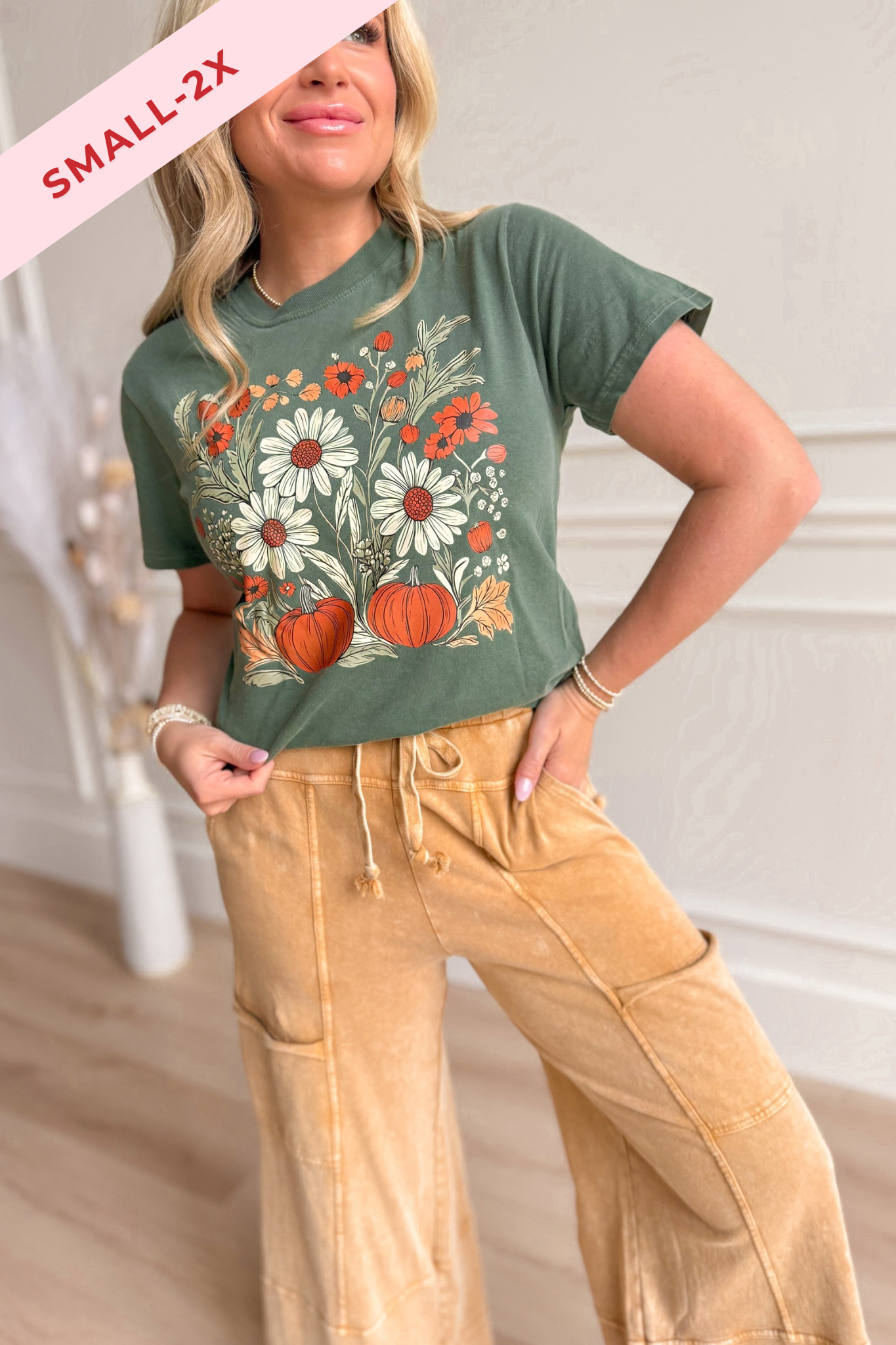 Floral Pumpkin with Daisies Graphic T-shirt - Coremarkets