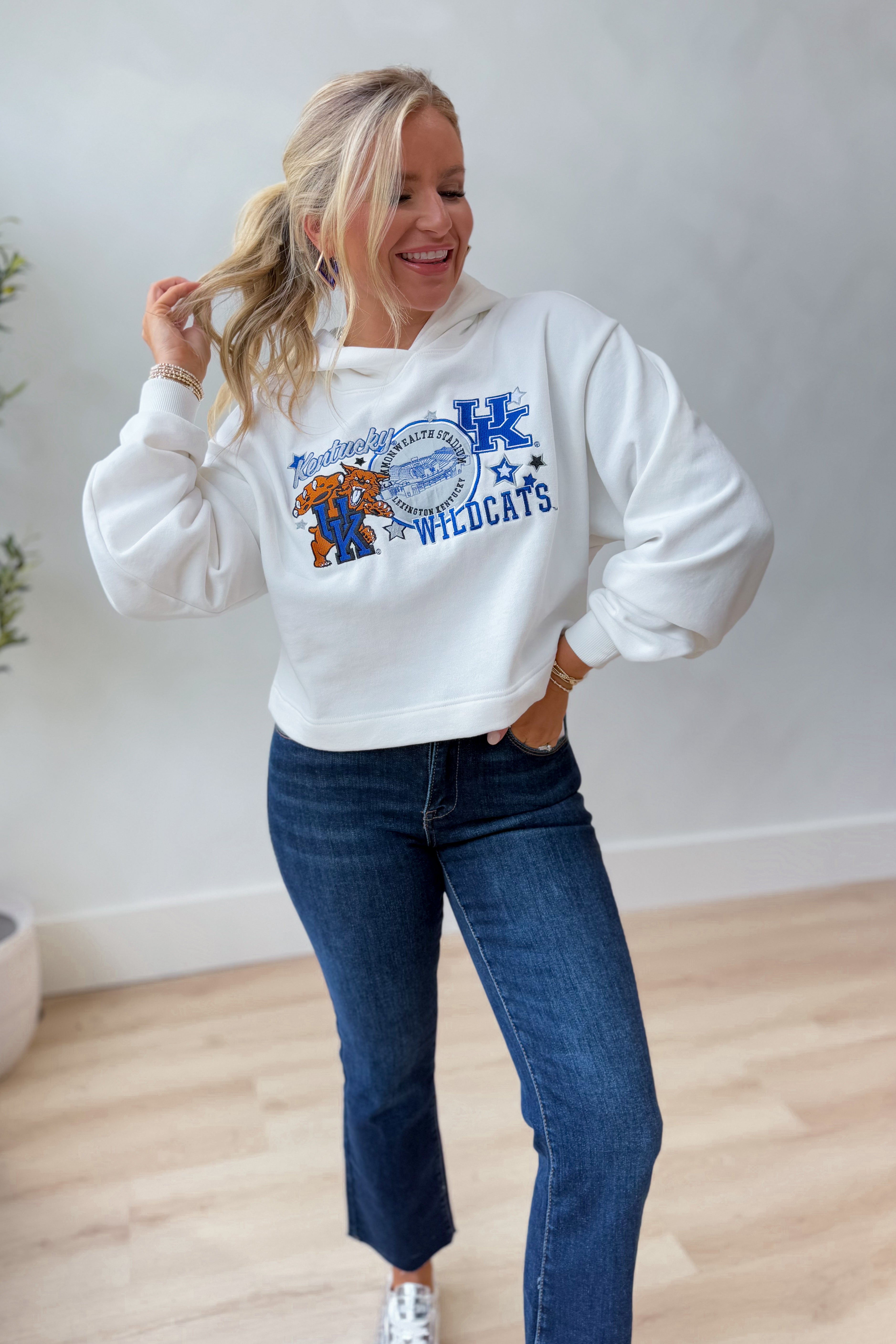 GameDay Social Kentucky Layer Patch Luxe Cropped Hoodie Sweatshirt - Coremarkets