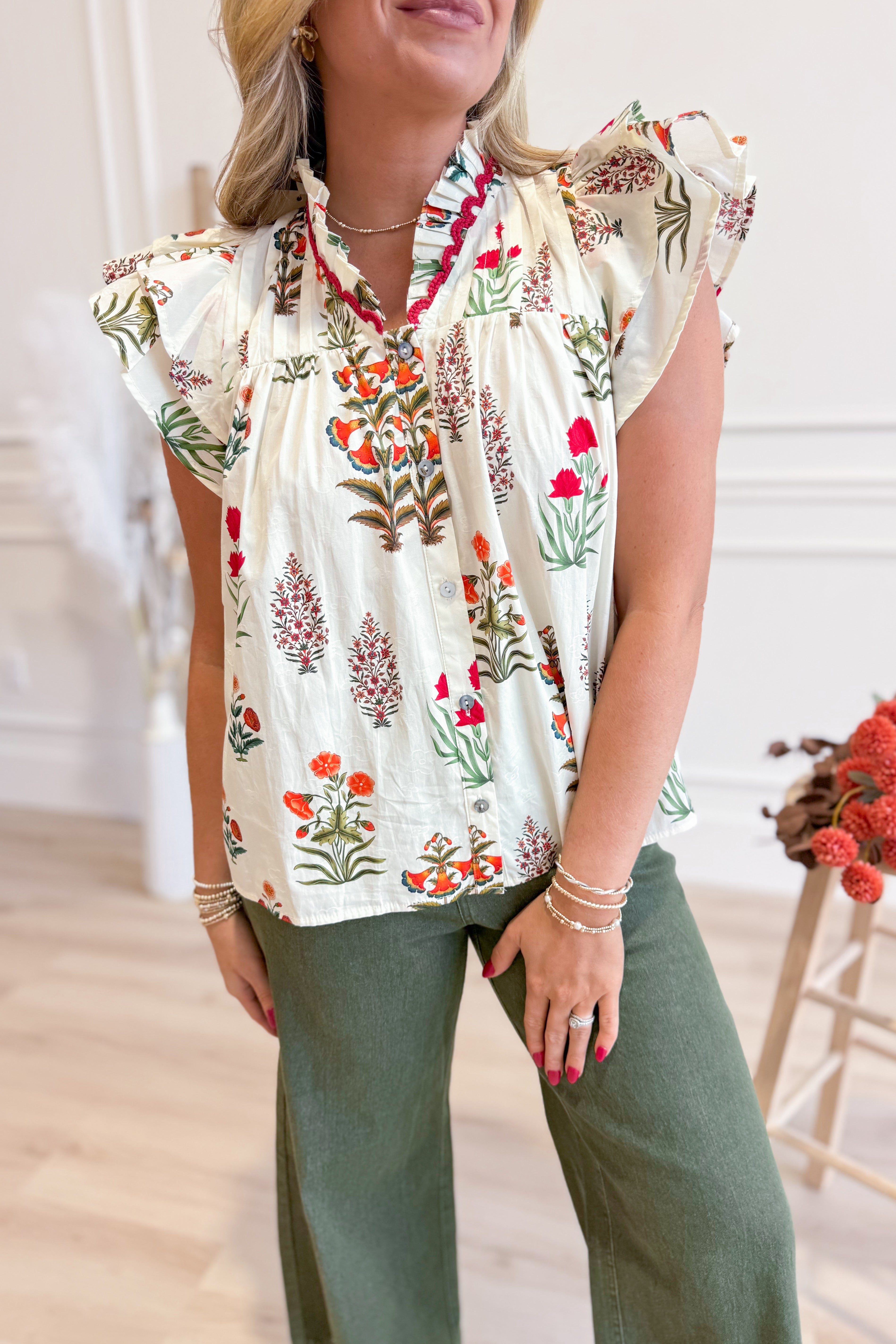 Hayley Floral Split Neck Top - Coremarkets