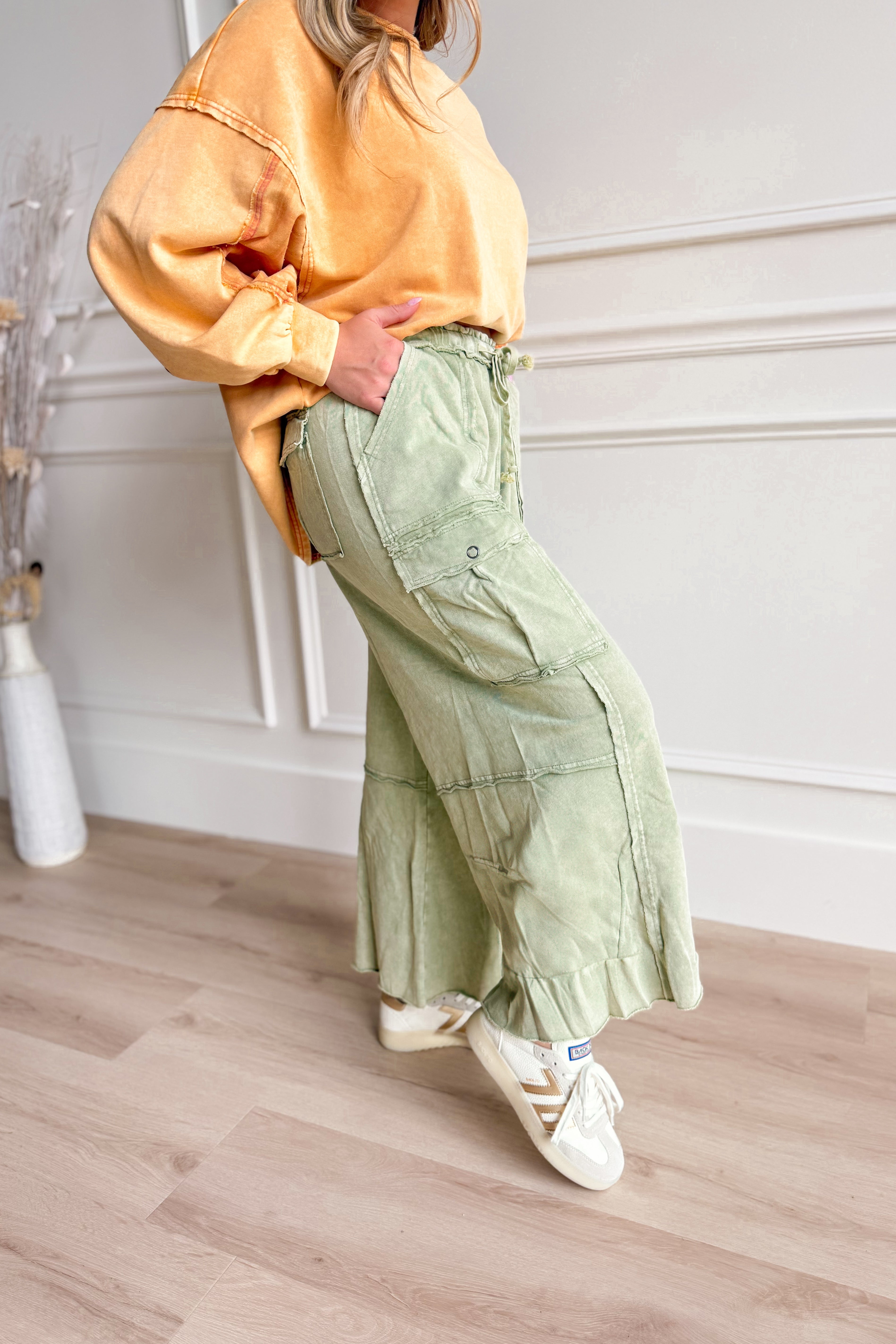 Mateo Mineral Washed Wide Leg Cargo Pants - Coremarkets