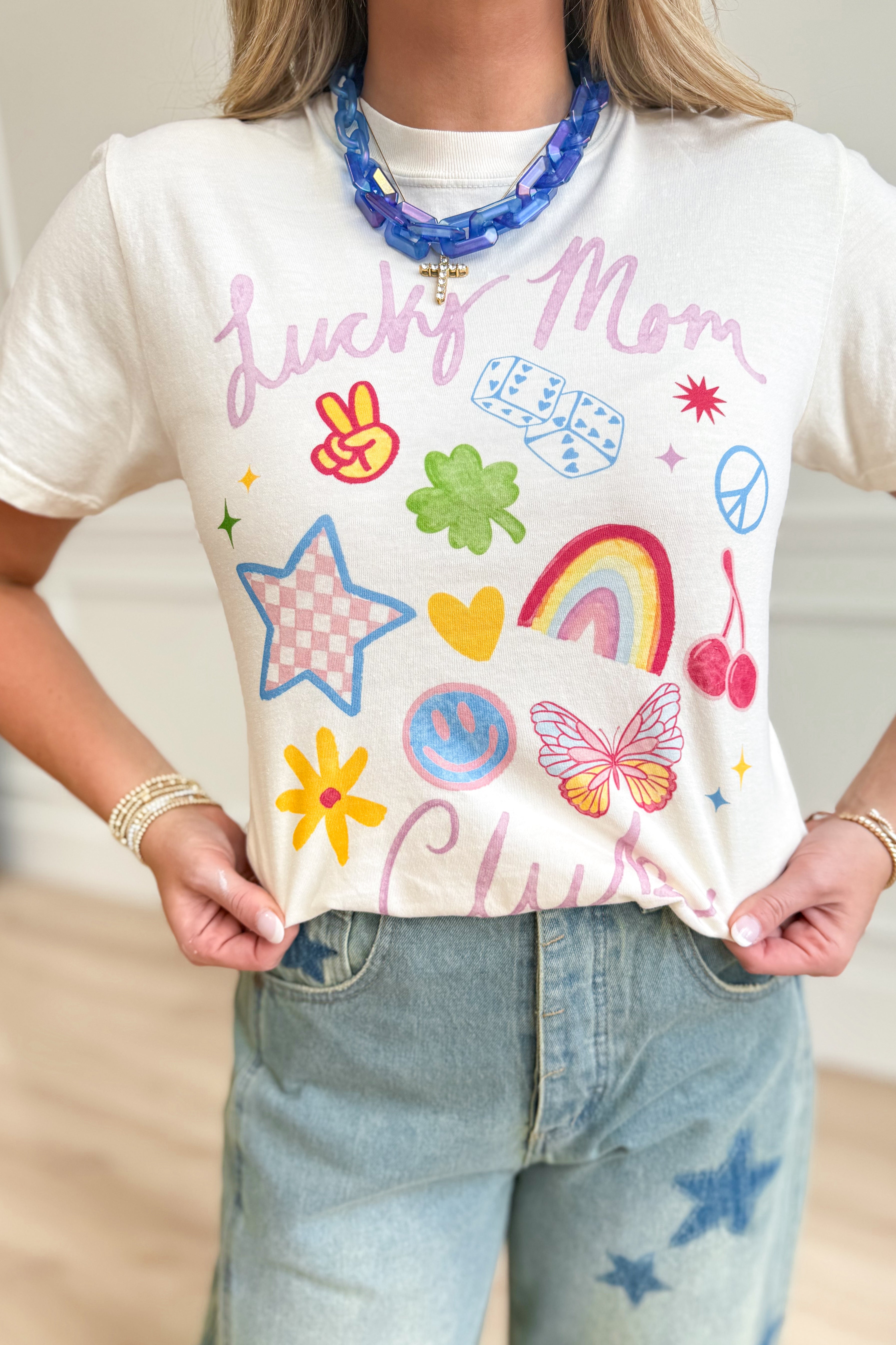Lucky Mom Club Graphic T-Shirt - Coremarkets