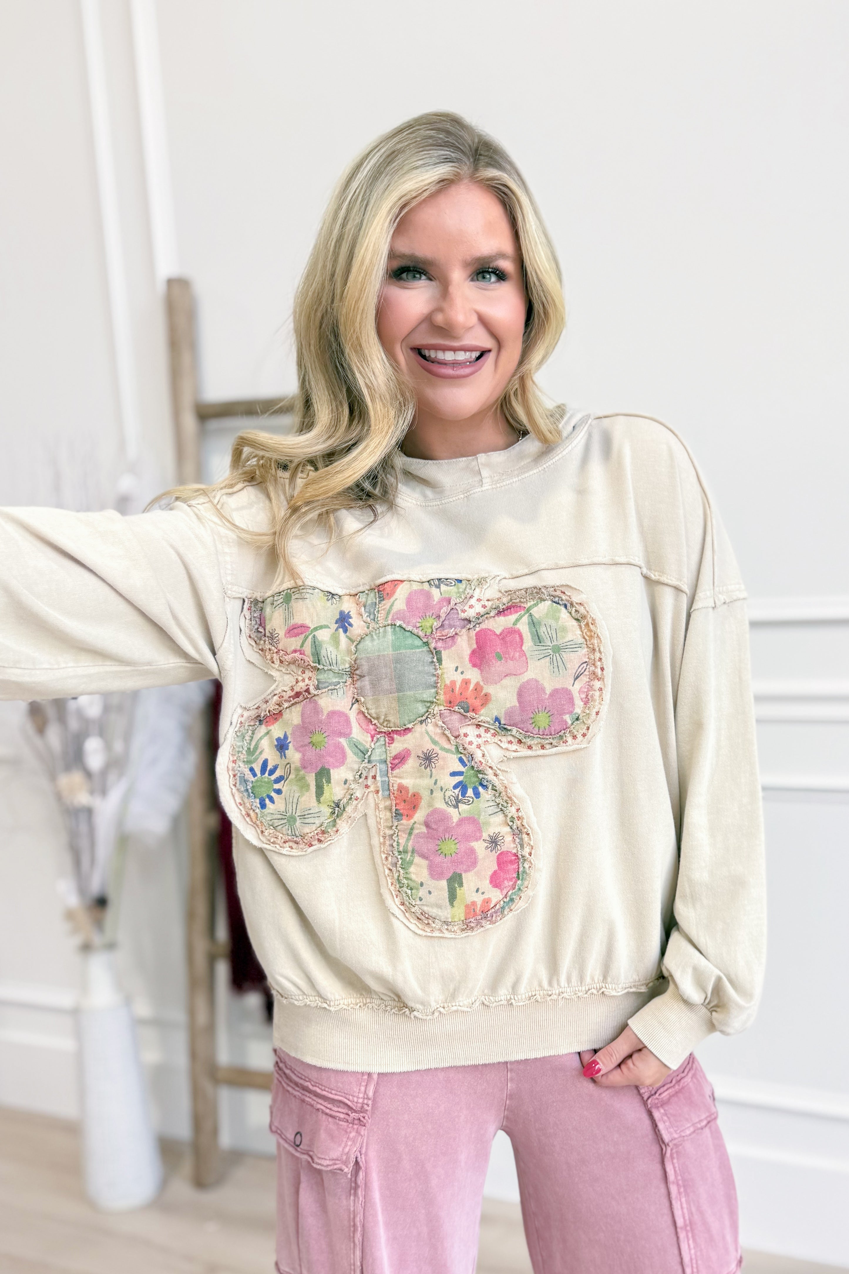Nora Flower Patch Hoodie Pullover - Coremarkets