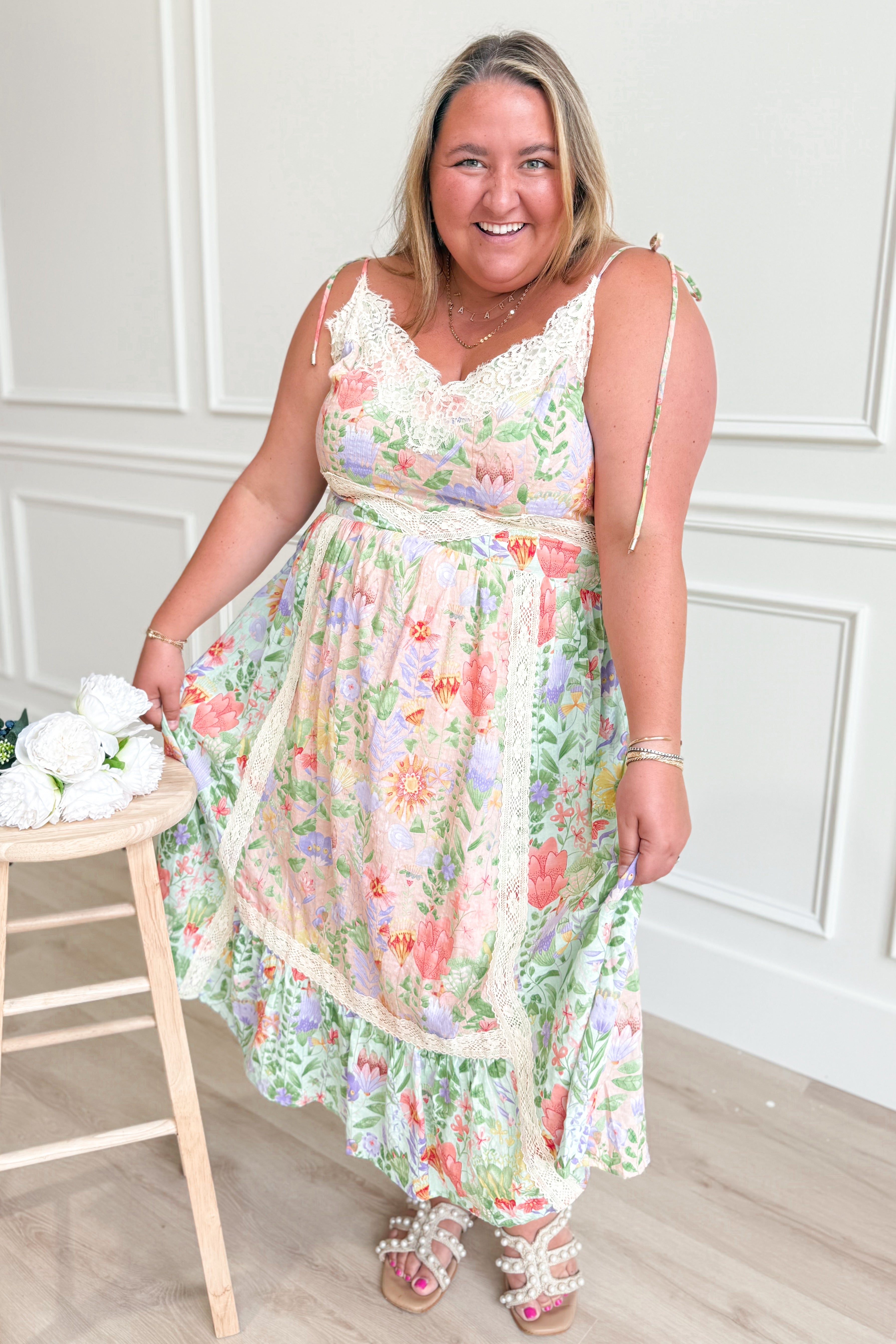 Gretta Garden Floral Midi Dress - Coremarkets