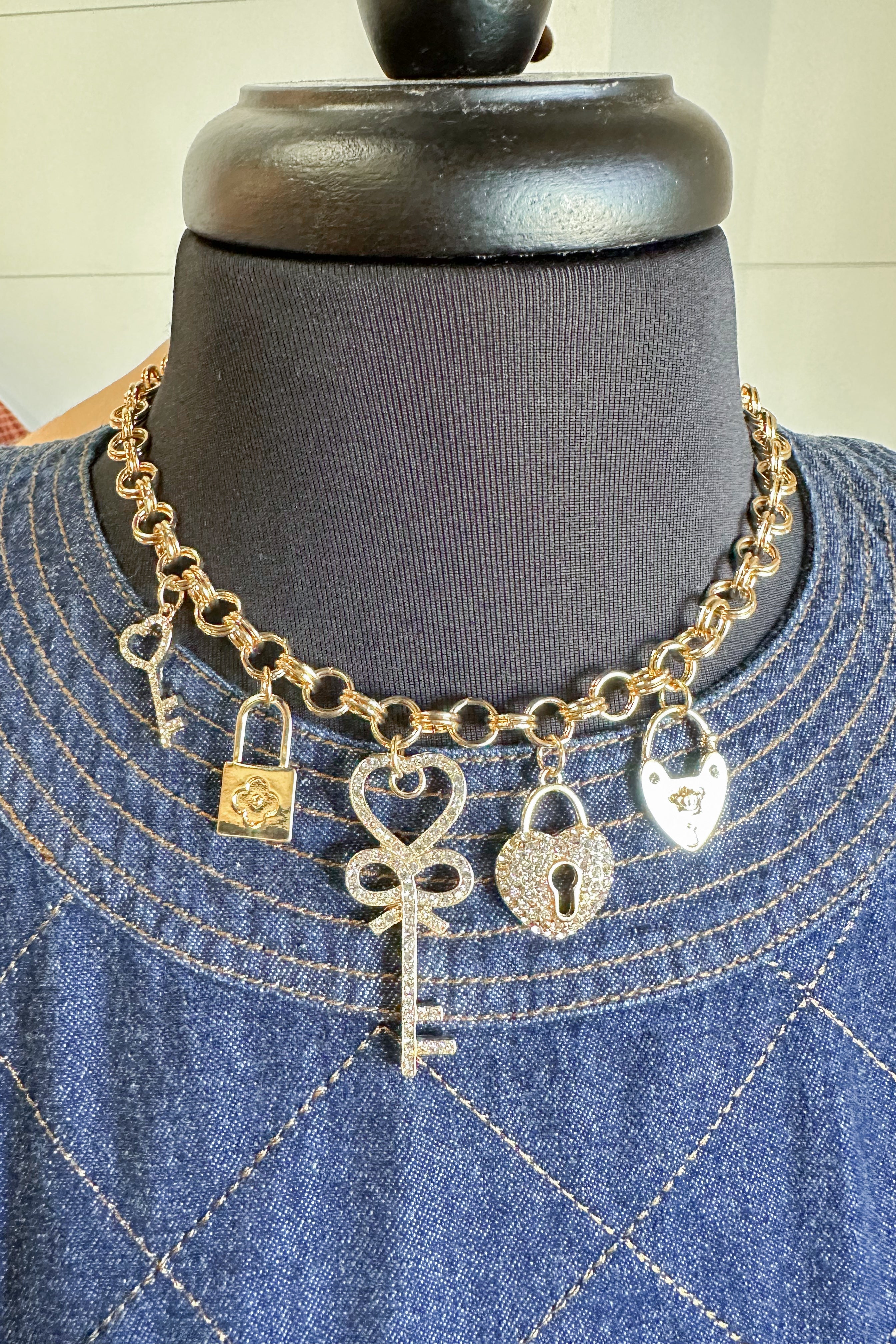 Charm Necklace ~ Gold Chain Crystal Heart and Keylock Necklace - Coremarkets