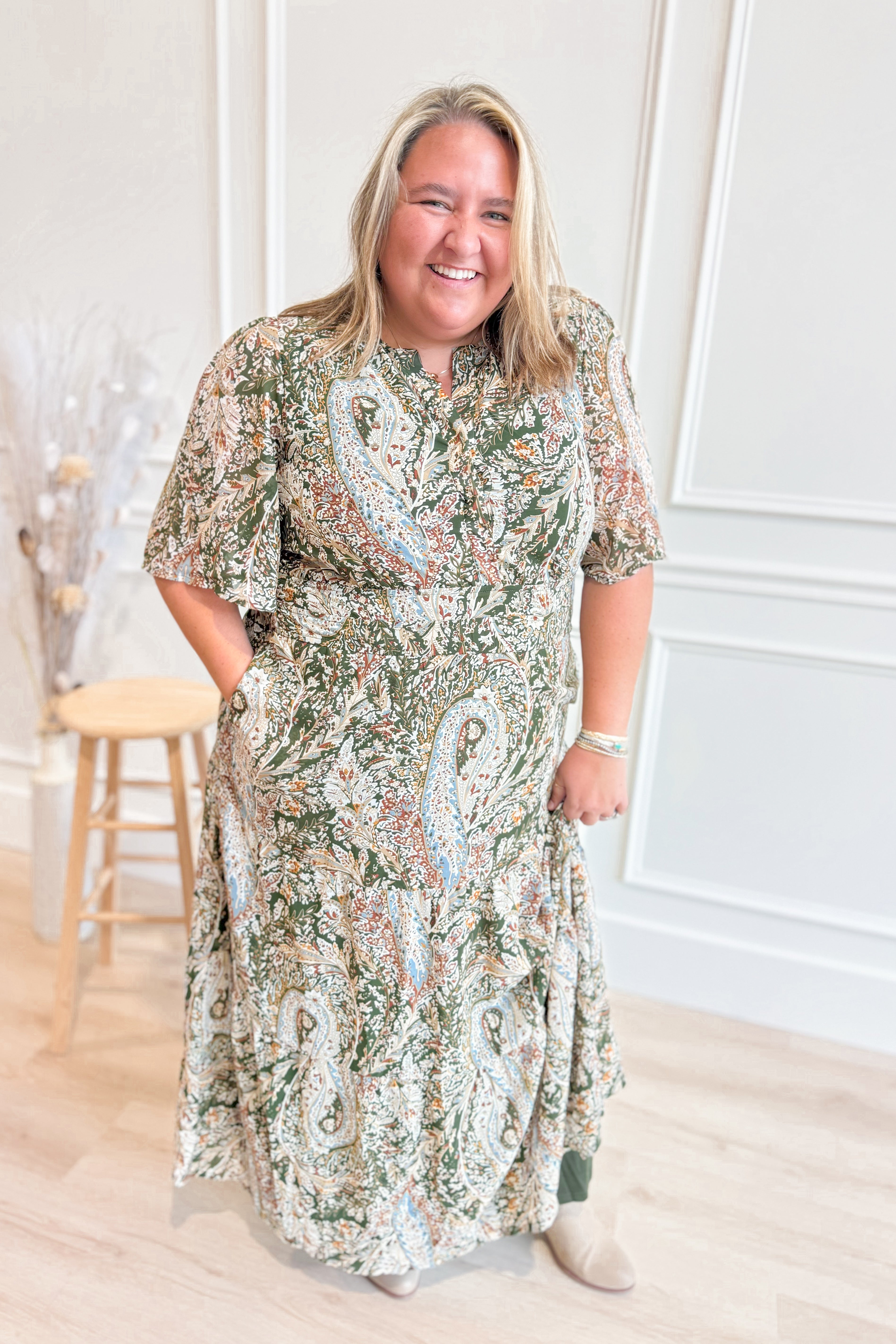 Lydia Paisley Printed Midi Dress - Coremarkets