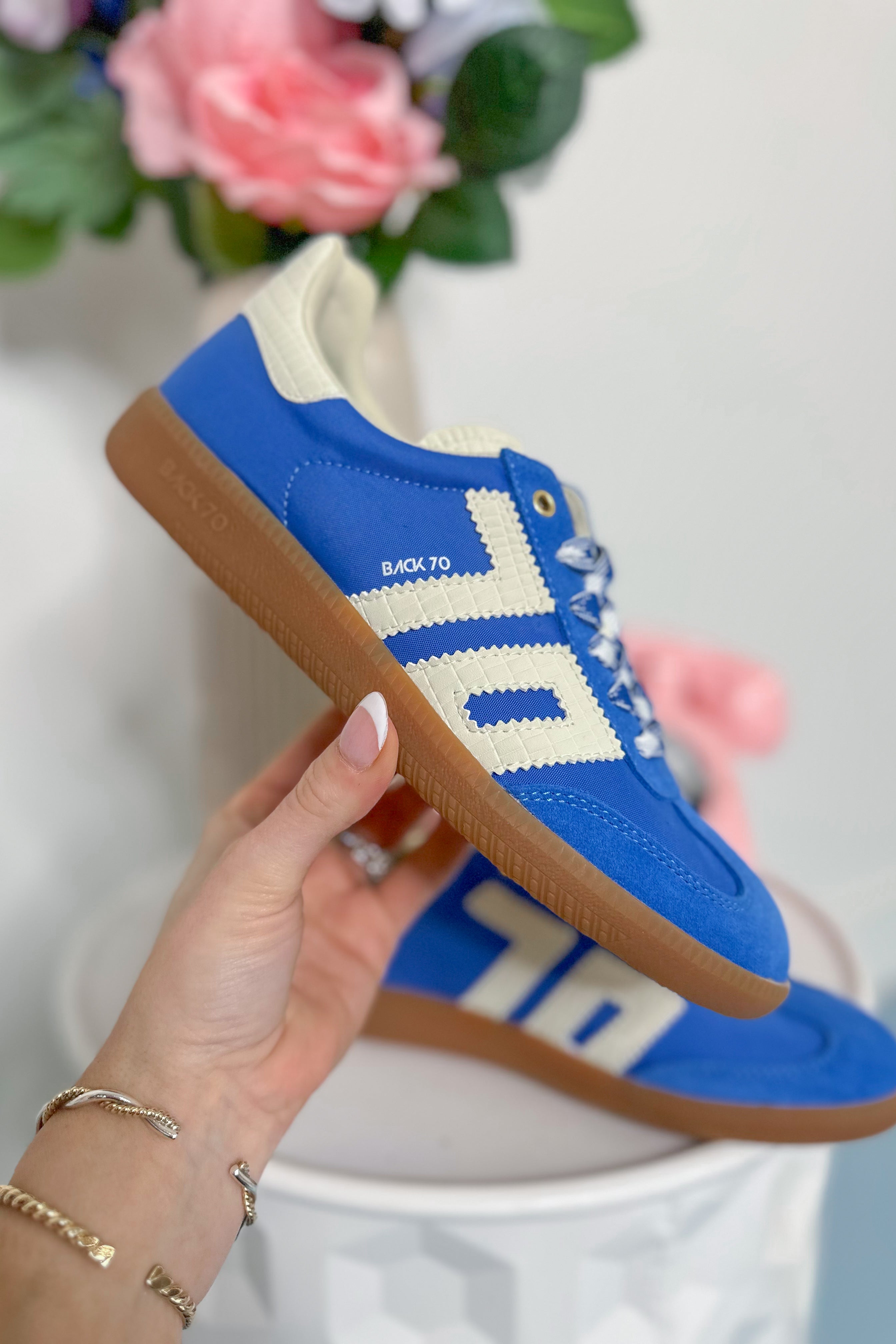 BACK70 Ghost Sneakers in Blue Milk - Coremarkets