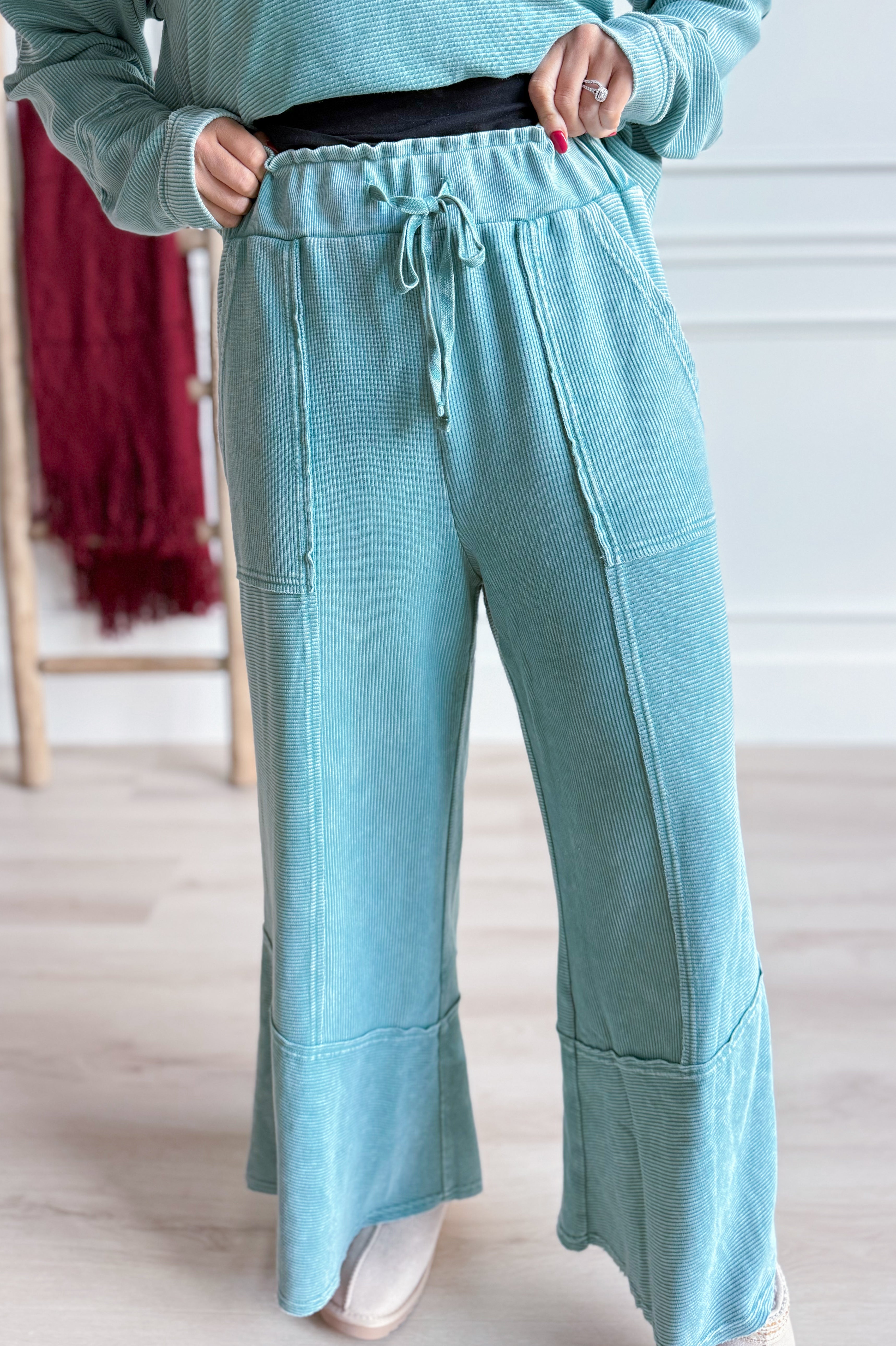 Courtney Textured Thermal Pant - Coremarkets
