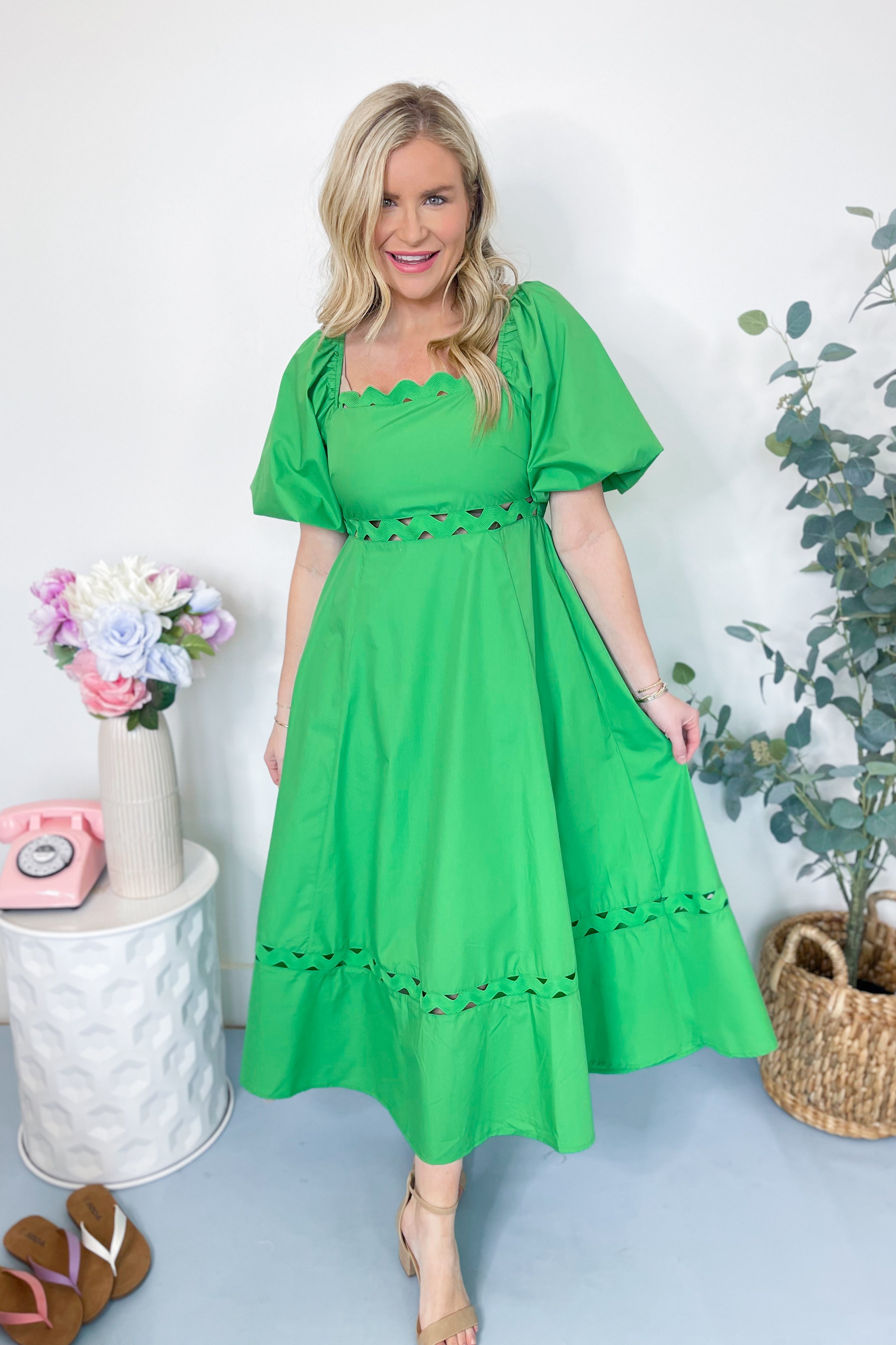 Brennley Puff Sleeve Ric Rac Trim Midi Dress - Coremarkets