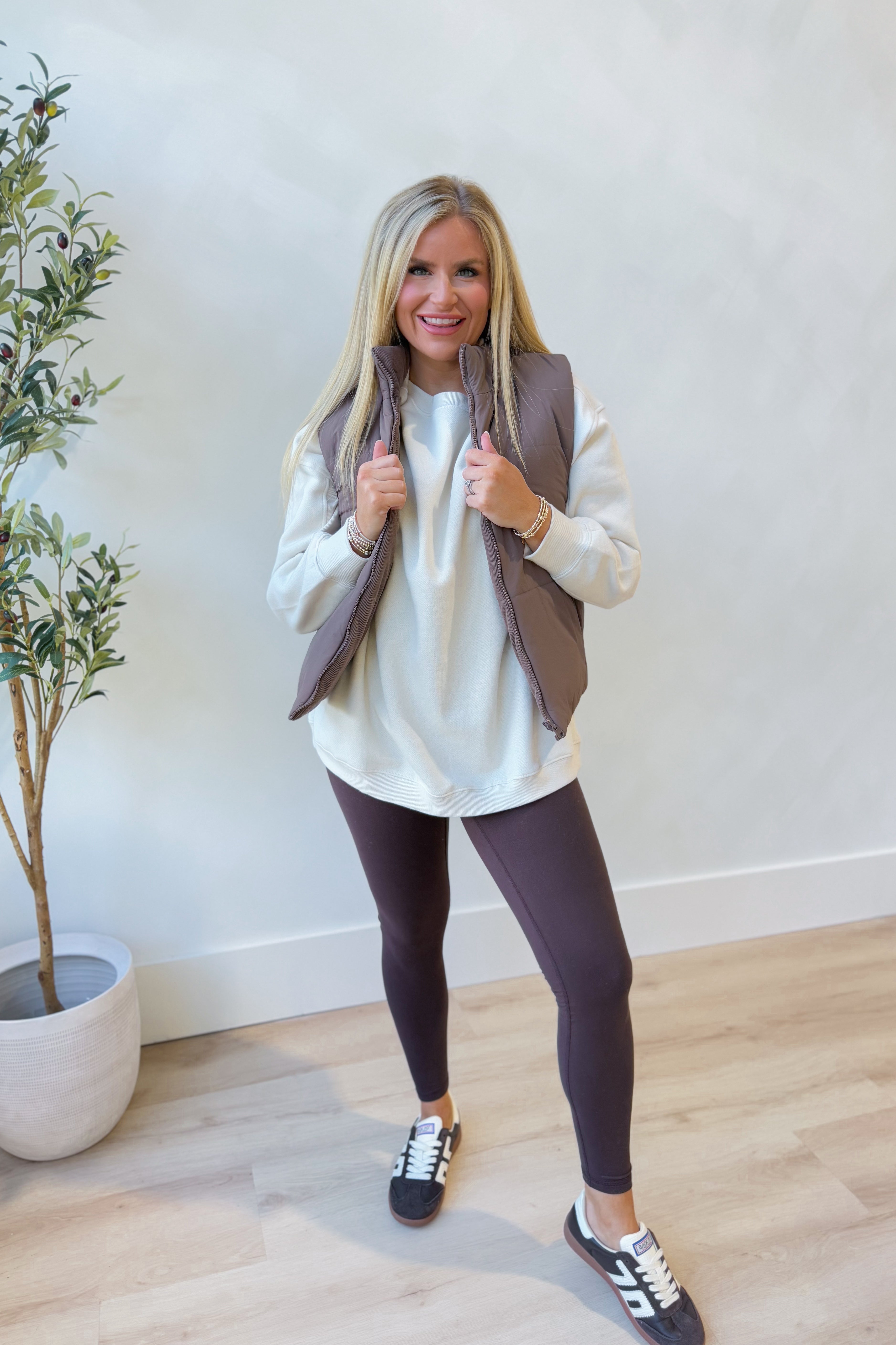 Conrad Corduroy Reversible Puffer Vest - Coremarkets