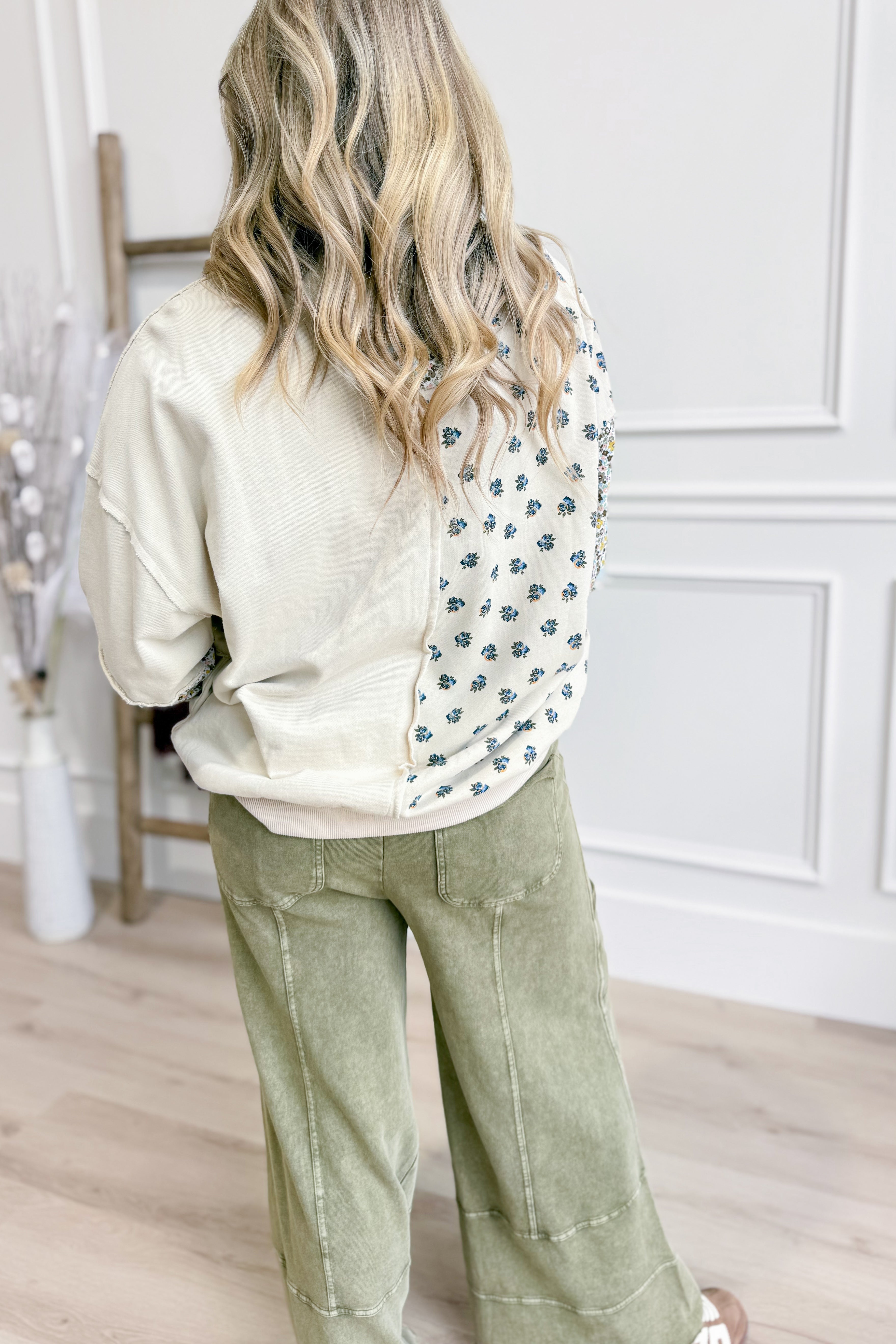 Faith Mixed Pattern Exposed Seam Pullover - Coremarkets