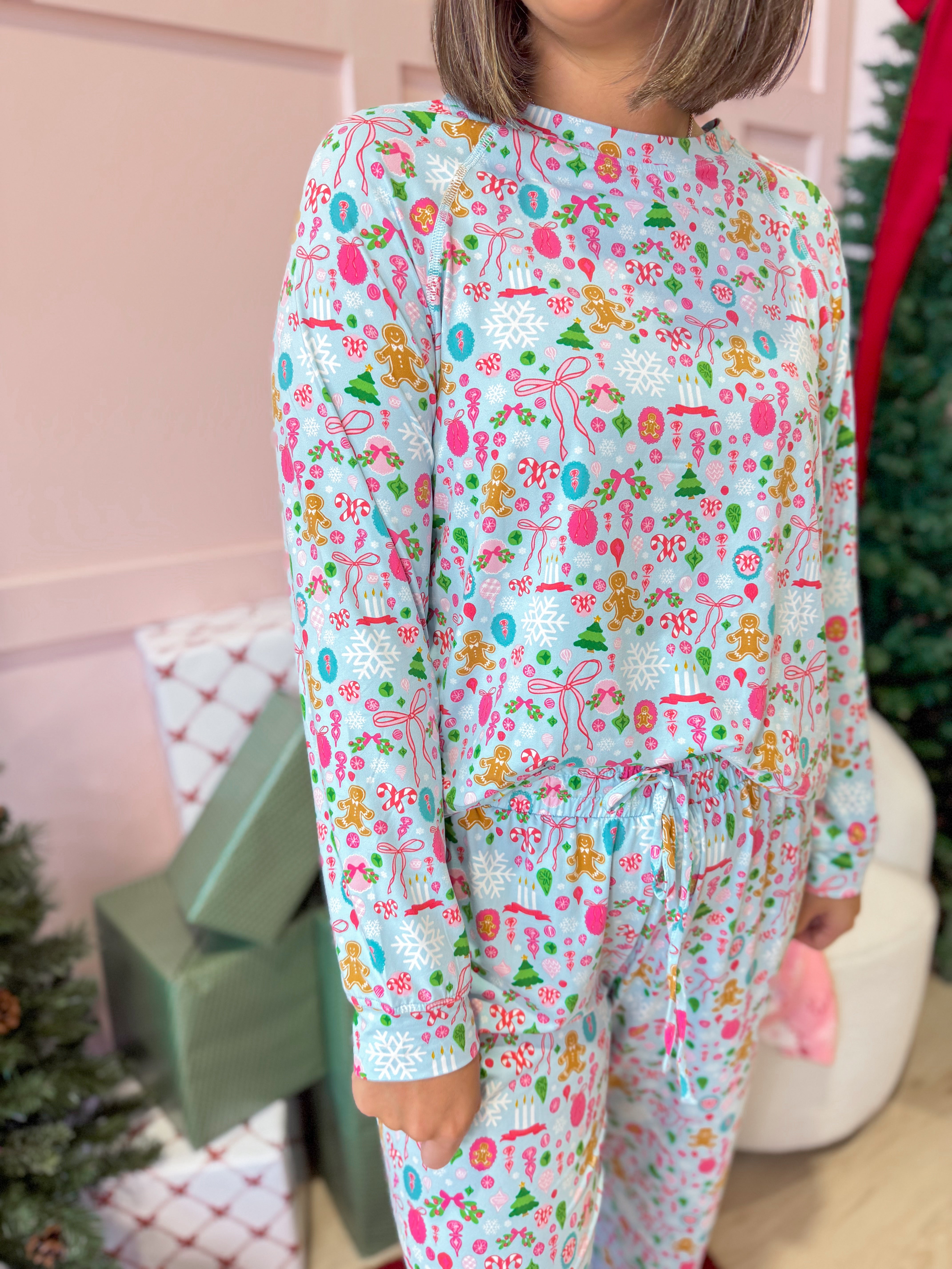 Annie Jolly Jubilee Pajama Set - Coremarkets