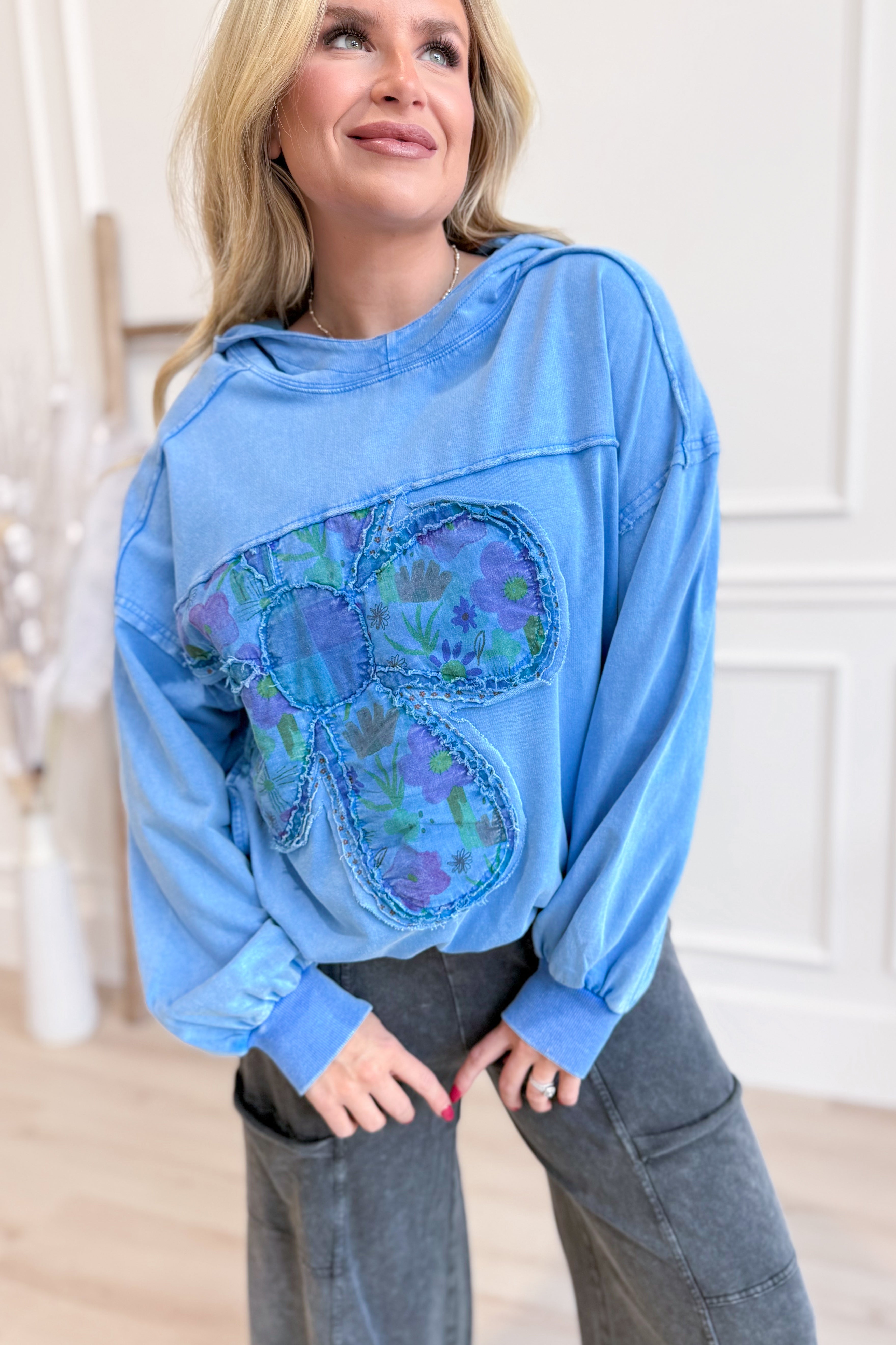 Nora Flower Patch Hoodie Pullover - Coremarkets
