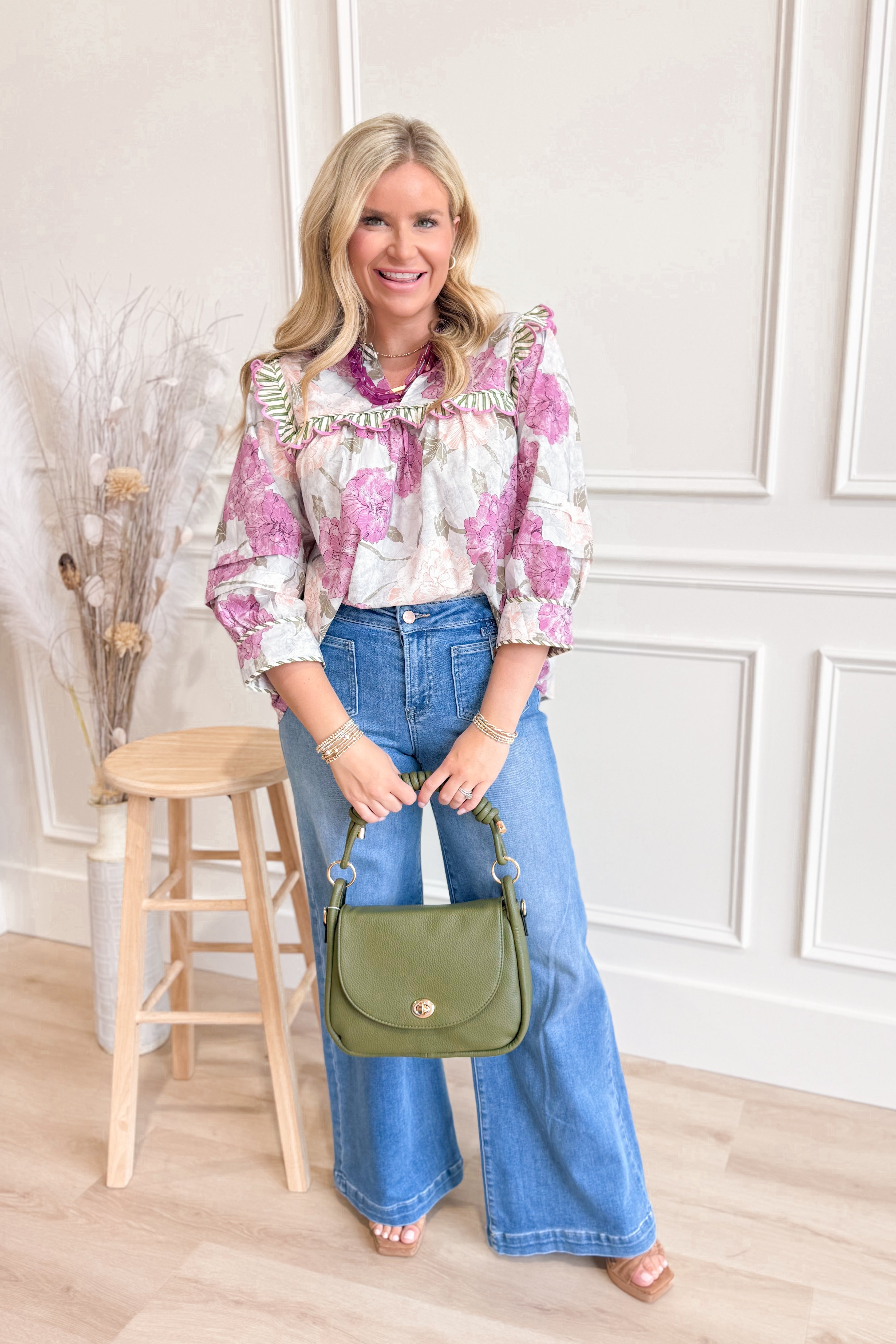 Samantha Floral Contrasted Trim Top - Coremarkets