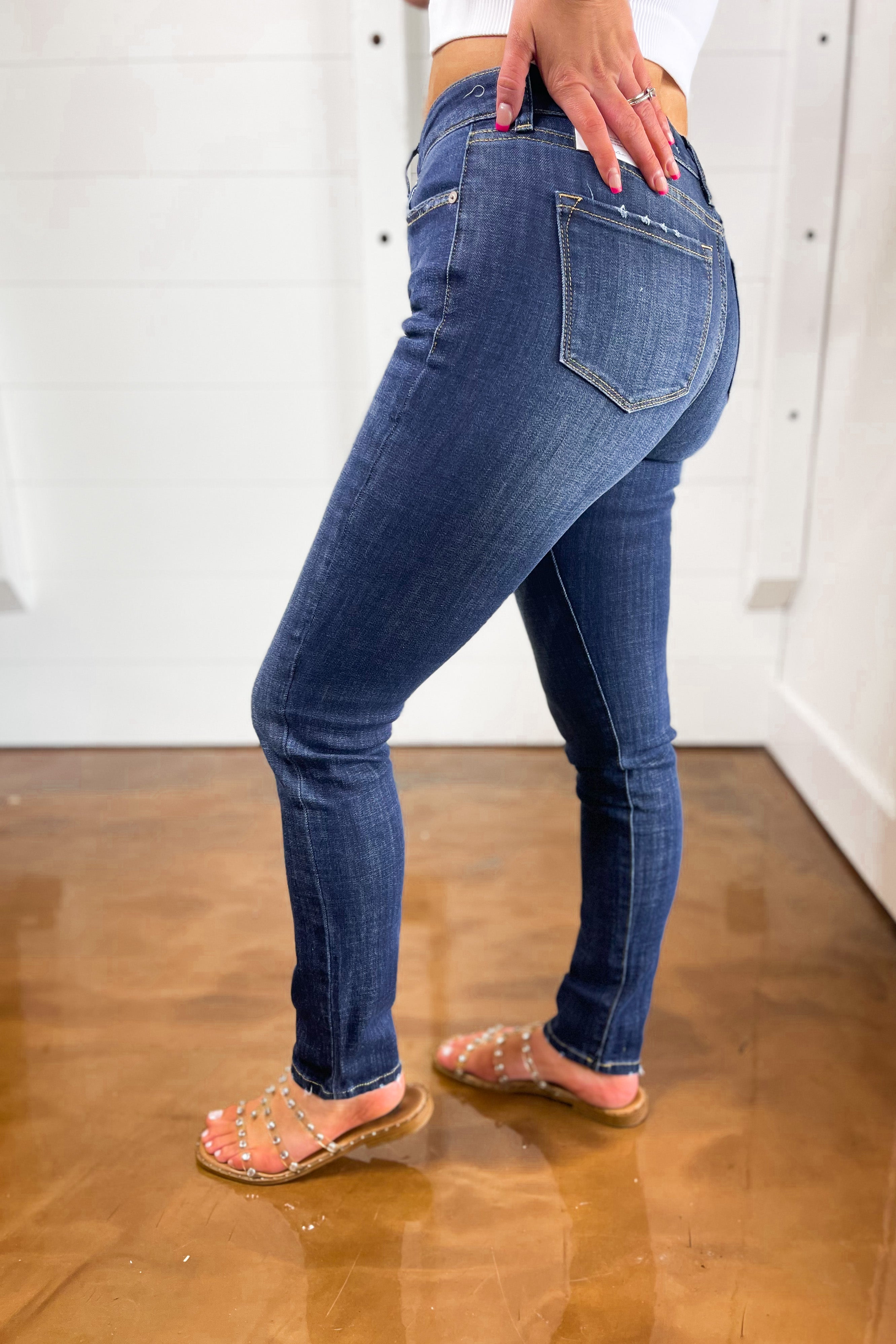 Kancan Ashlyn Mid Rise Dark Wash Skinny Jeans - Coremarkets